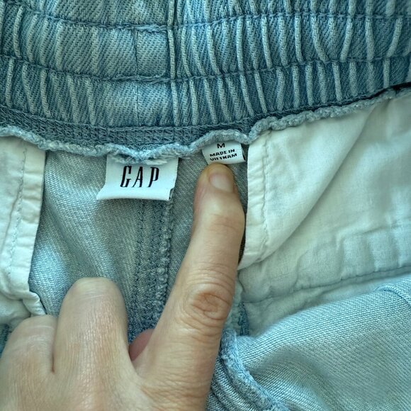 Gap | Denim shorts | Light blue | Size M - Picture 3 of 4